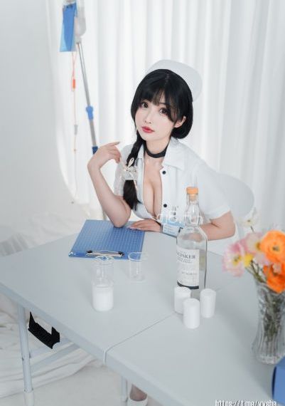 美女100%全露_蓝光神马影院手机在线
