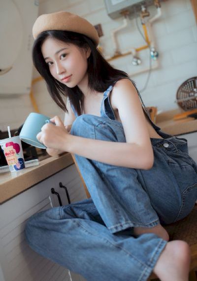 女教师理伦电影观看_超清在线播放观看