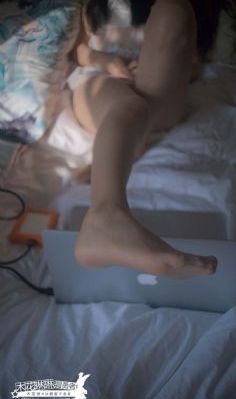 征服贵妇人妻玉足_BD英语HD高清在线观看