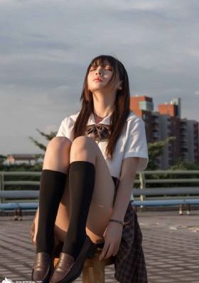 女生穿jk爆乳网站在线观看_4KBD在线观看