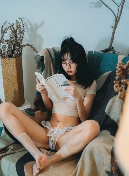 阳茎伸入女人观看免费_720电影完整版在线观看