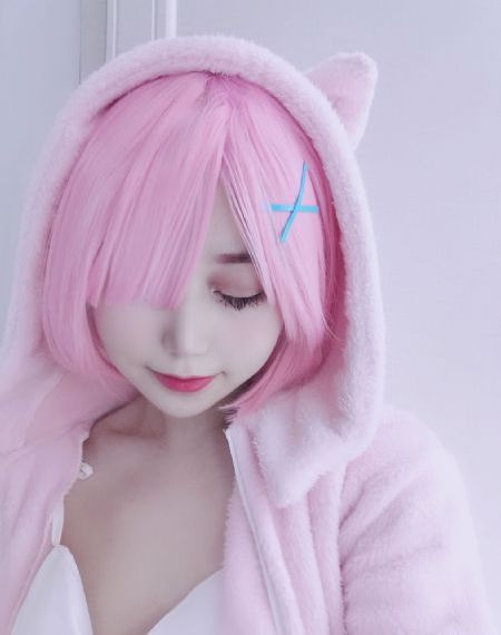 二次元人物桶动漫人物免费_1080在线观看电视