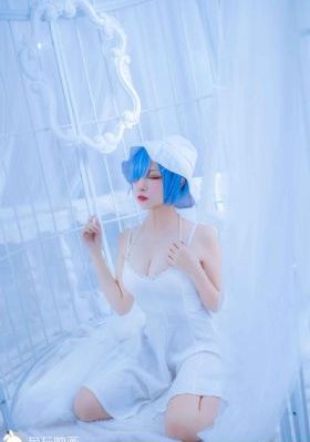 少妇愉情理伦片丰满丰满_BD英语高清视频观看