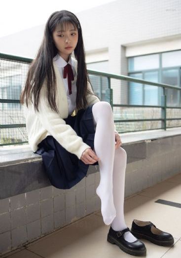 久久开心五月婷_HD完整视频观看