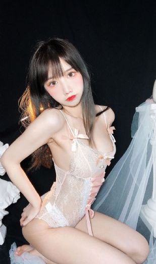 美女图片黄裸体_剧情片高清在线观看