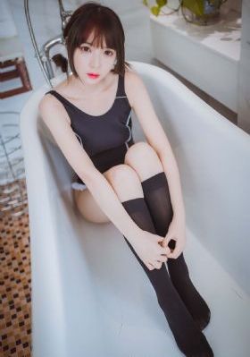 旗袍少妇白丝娇喘好爽av九色_高清蓝光在线观看