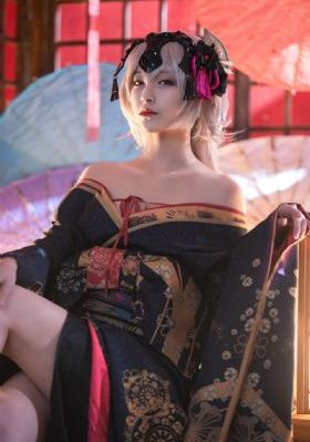 无码专区中文字幕丝袜长腿_国内精品91最新在线观看
